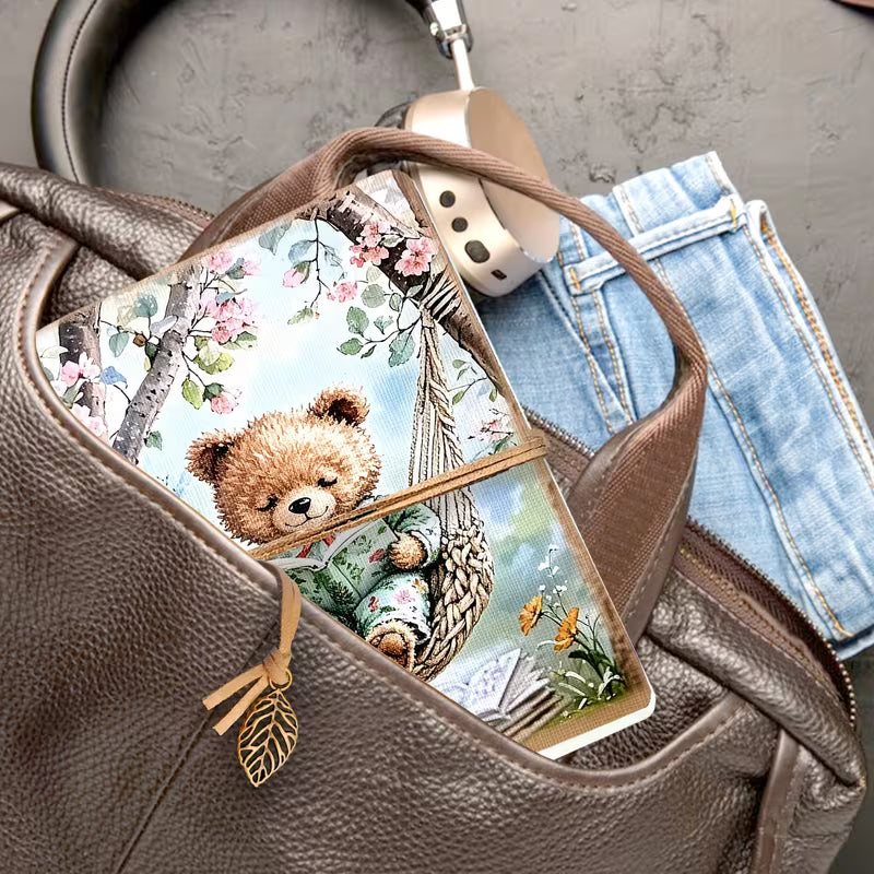 1kpl A5, 80 sivua, Metsäneläinten juhlaluonnoskirja