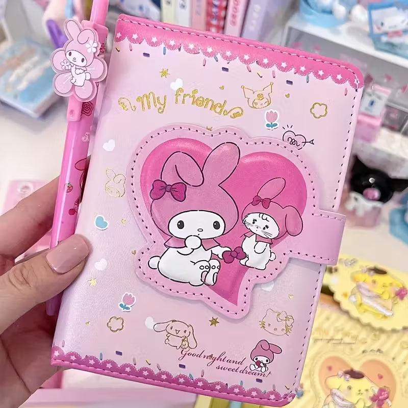 1 setti Sanrio-muistikirja ja -kynäsetti