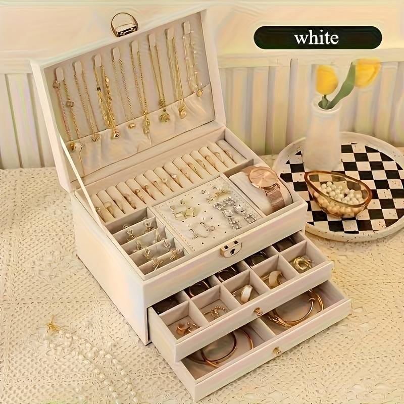 Hieno korurasia Jewllery box