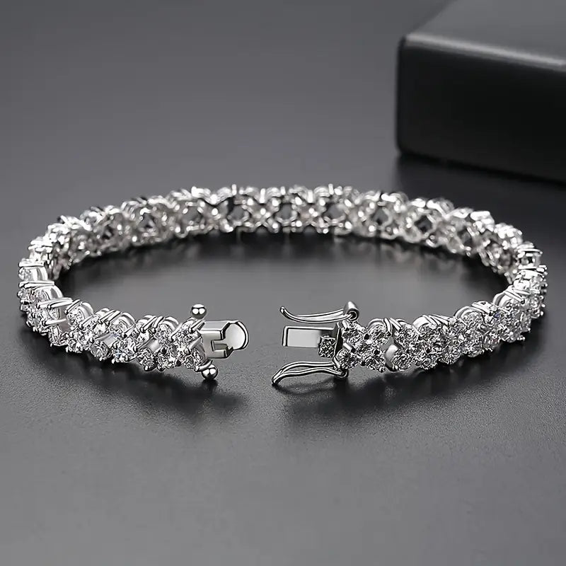 19cm Luxury Rhodium-Plated Copper Bracelet with Synthetic Cubic Zirconia