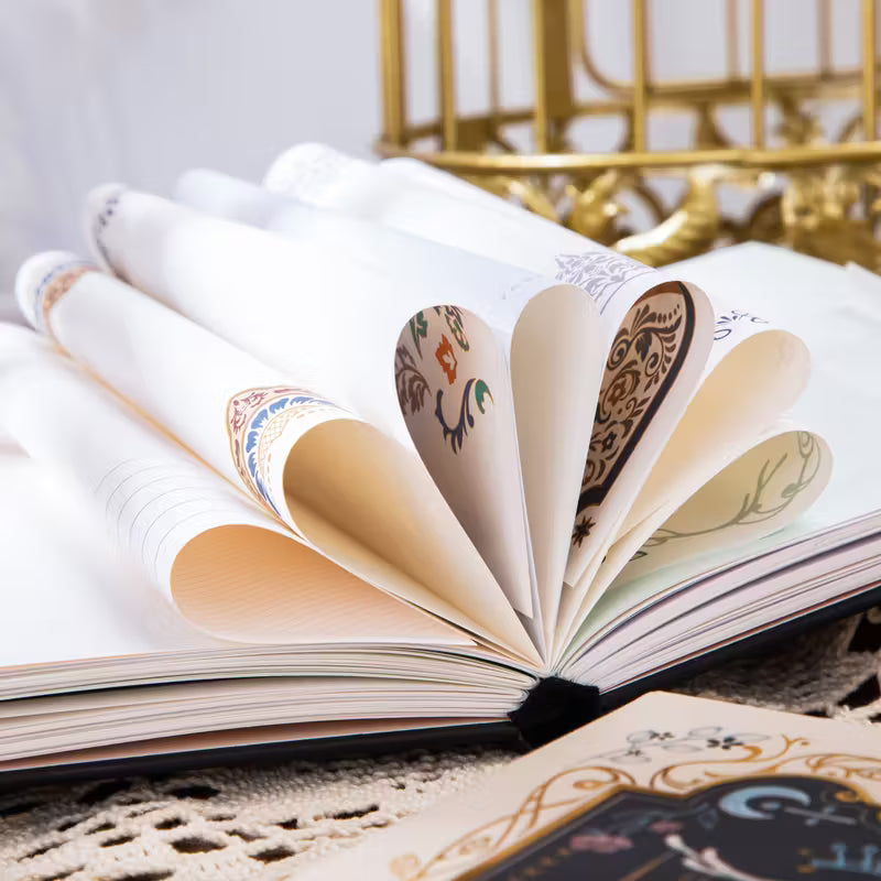 Rabbit Gothic Fairy Tale Labyrinth -sarjan 36K kovakantinen muistikirja 224 sivua, paksua paperia