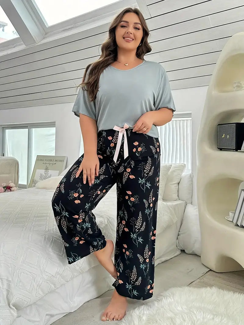 100 % puuvillaa Pyöreäkauluksinen lyhythihainen housupuku khakinsinisenä