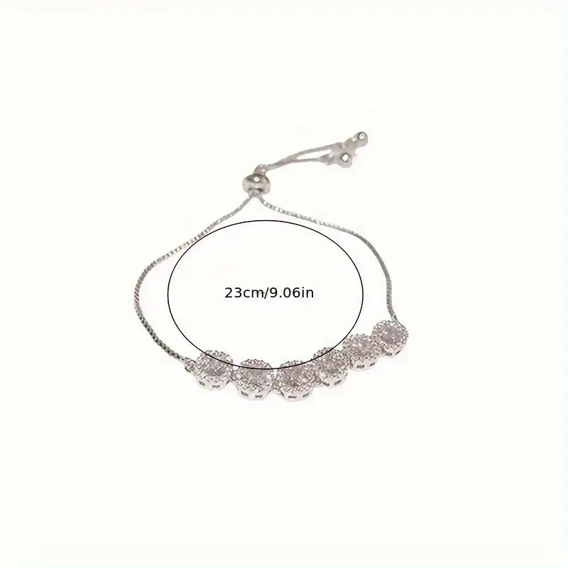 925 hopeoitu rannekoru kimaltelevilla 5A zirkoniumhelmillä