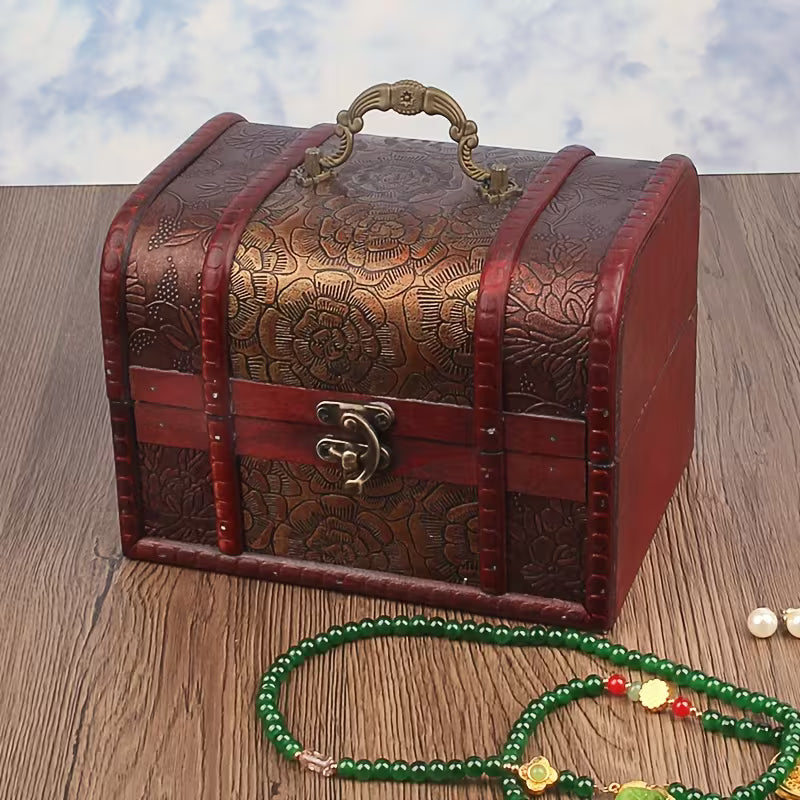 3 kpl kiillotettua puista soikeaa korurasiaa soljella