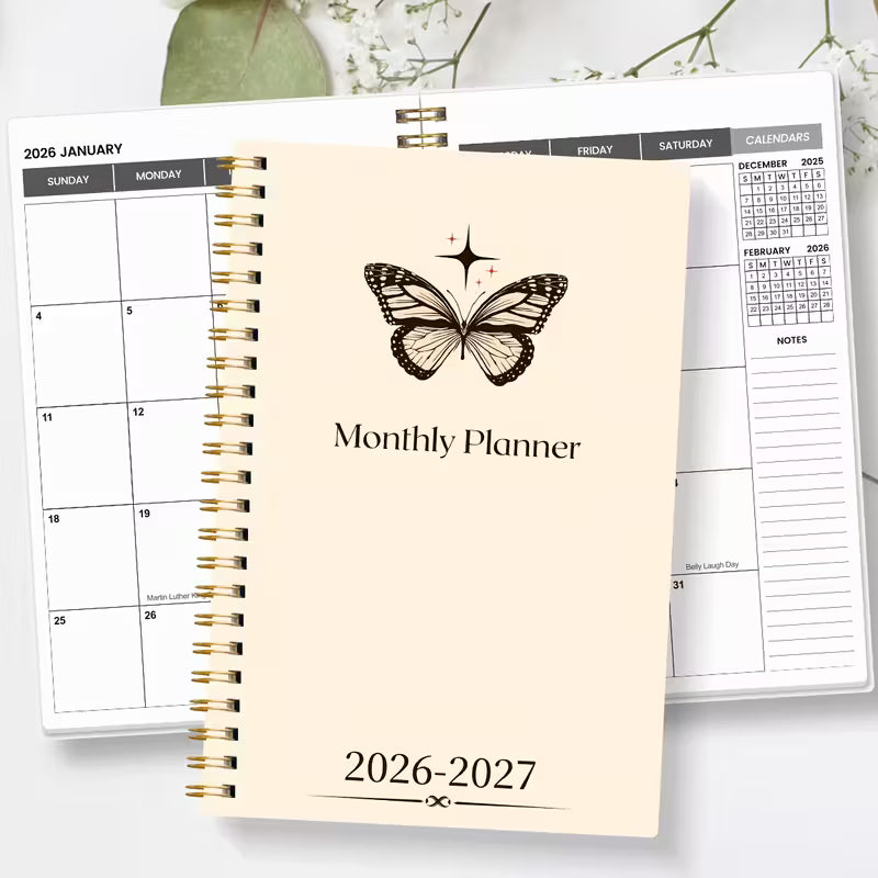 Minimalistinen perhoskuukauden suunnittelija vuodelle 2026–2027