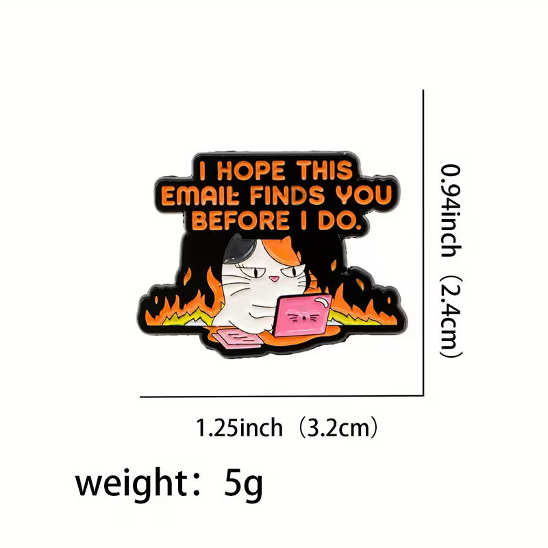 Emalinasta vaatteisiin tai laukkuihin kiinnitettäväksi