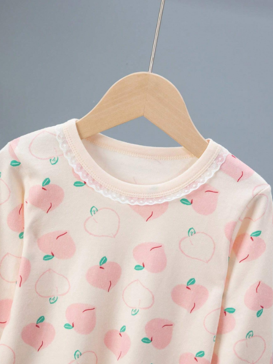 Lasten pyjama, 100 % puuvillaa, koko 130