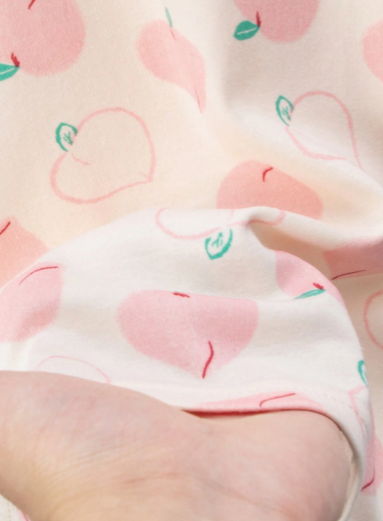 Lasten pyjama, 100 % puuvillaa, koko 130