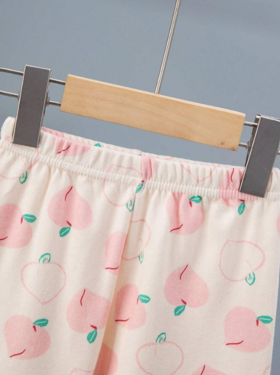 Lasten pyjama, 100 % puuvillaa, koko 130