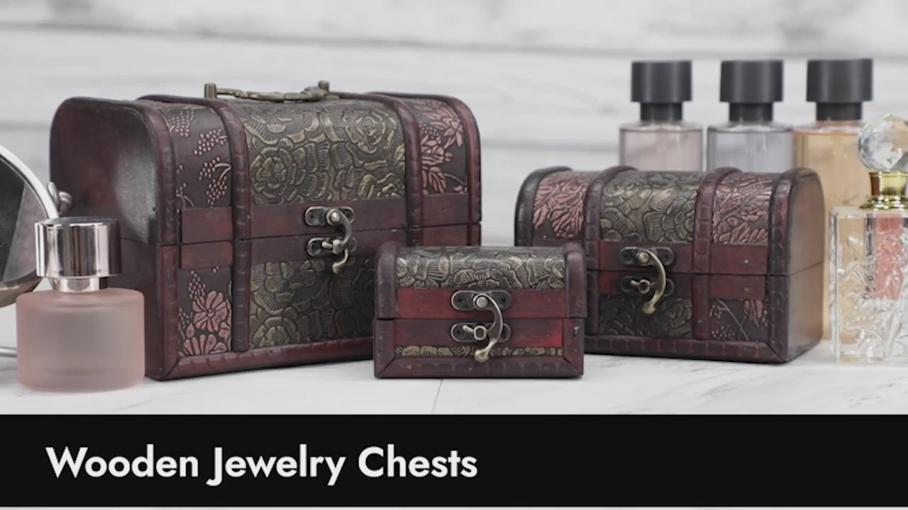 3 kpl kiillotettua puista soikeaa korurasiaa soljella